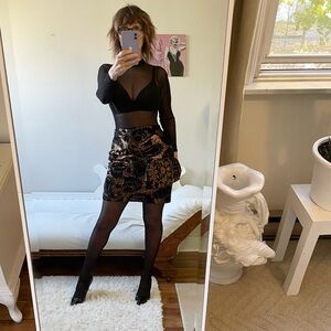 BLACK COPPER METALLIC PENCIL SKIRT ZIPPER SLIT LINED CACHE EMBOSSED PAISLEY